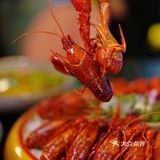 魔都夜宵好去处，龙虾肯定少不了！[礼花]