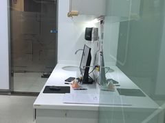 -雅悦齿科(顾村公园店)