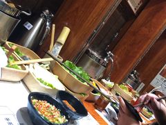 -独食火锅·半米屋台(直营总店)