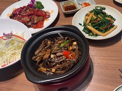 -贯贯吉·清真餐厅(浙江中路店)