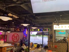-马路牙子烧烤音乐酒馆(望京店)