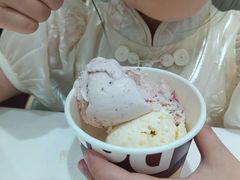 香草冰淇淋-哈根达斯(武汉天地店)