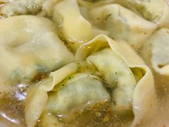 荠菜虾肉大馄饨-东泰祥生煎馆(陕西南路店)