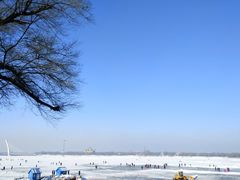 -人民防洪胜利纪念塔