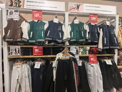 -优衣库(广州番禺万达广场店)