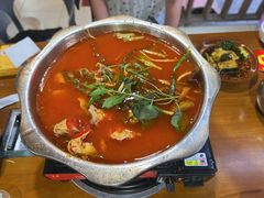 -苗家恒灵酸汤鱼-跳水牛肉连锁店(凯里总店)