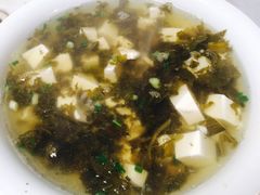 雪菜豆腐汤-金善卷土菜馆