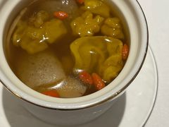 清汤松茸黄耳炖竹笙-Yan Ting 宴庭中餐厅(上海静安瑞吉酒店)
