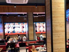 大堂-管氏翅吧(护国寺店)
