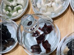 -阮大兴糕团(杭州西湖银泰百货店)