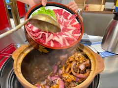 -胡须佬鸡煲四季火锅店(石厦西村直营店)