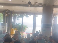 -鹏城人家海鲜酒家·23年老字号(较场尾店)