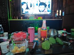 -艾尚主题式KTV(艾溪湖绿地店)