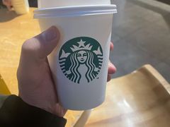 烤巴旦木牛乳拿铁-星巴克(1788广场店)