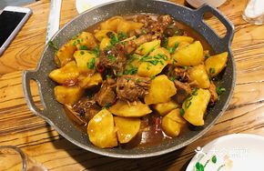 Braised Goose with Potatoes