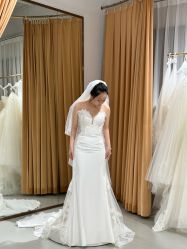 点击看大图 -GODDESS WHITE婚纱礼服(鹏城动力大厦店)