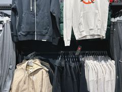 -首创奥特莱斯(西安店)