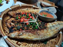 香茅草烤鲈鱼-云上千禾(水上店)