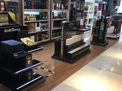 -日上免税店(三径路t3店)