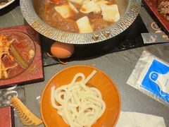 -牛YO寿喜烧·铁板烧和牛火锅自助(市府恒隆店)