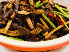 干锅鹿茸菌-椿记烧鹅(叠彩店)