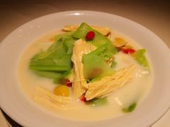 浓鸡汤银杏泡凉瓜-利苑酒家(华熙国际店)