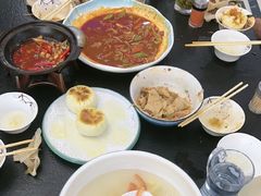 -伊源鼎盛餐饮服务有限公司