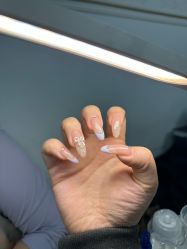 -尤米一站式美甲美睫