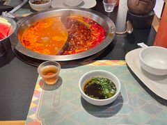 -廖掌柜·重庆鲜货火锅(上海首店)