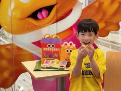 -麦当劳(新世纪环球中心店)