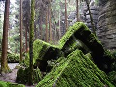 -梭布垭石林景区