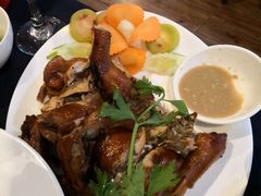 -Neary Khmer Restaurant