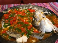 -香巴拉云南餐厅(华莱坞店)