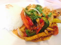 -Lanterns Vietnamese Restaurant