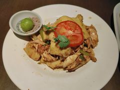 -大头虾越式风味餐厅(光明广场店)