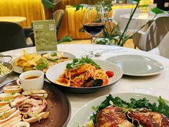 -théATRE茶聚场·餐厅(环球金融中心店)