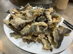 -胡须佬鸡煲四季火锅店(石厦西村直营店)