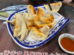 -长人馄饨铺(解放街店)