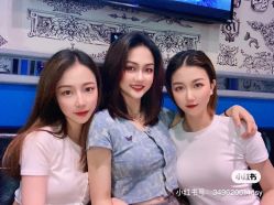 -时尚殿堂明星门店