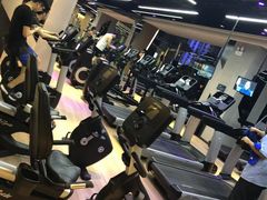 -威克健身游泳(万菱汇店)