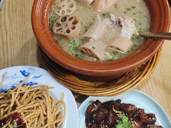 -董厨煨汤馆(车站路店)