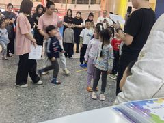 -蓝鲸国际少儿游泳训练中心(群力店)