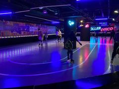 -VS SPORTS PARK运动玩乐园·团建·生日会(合生汇店)