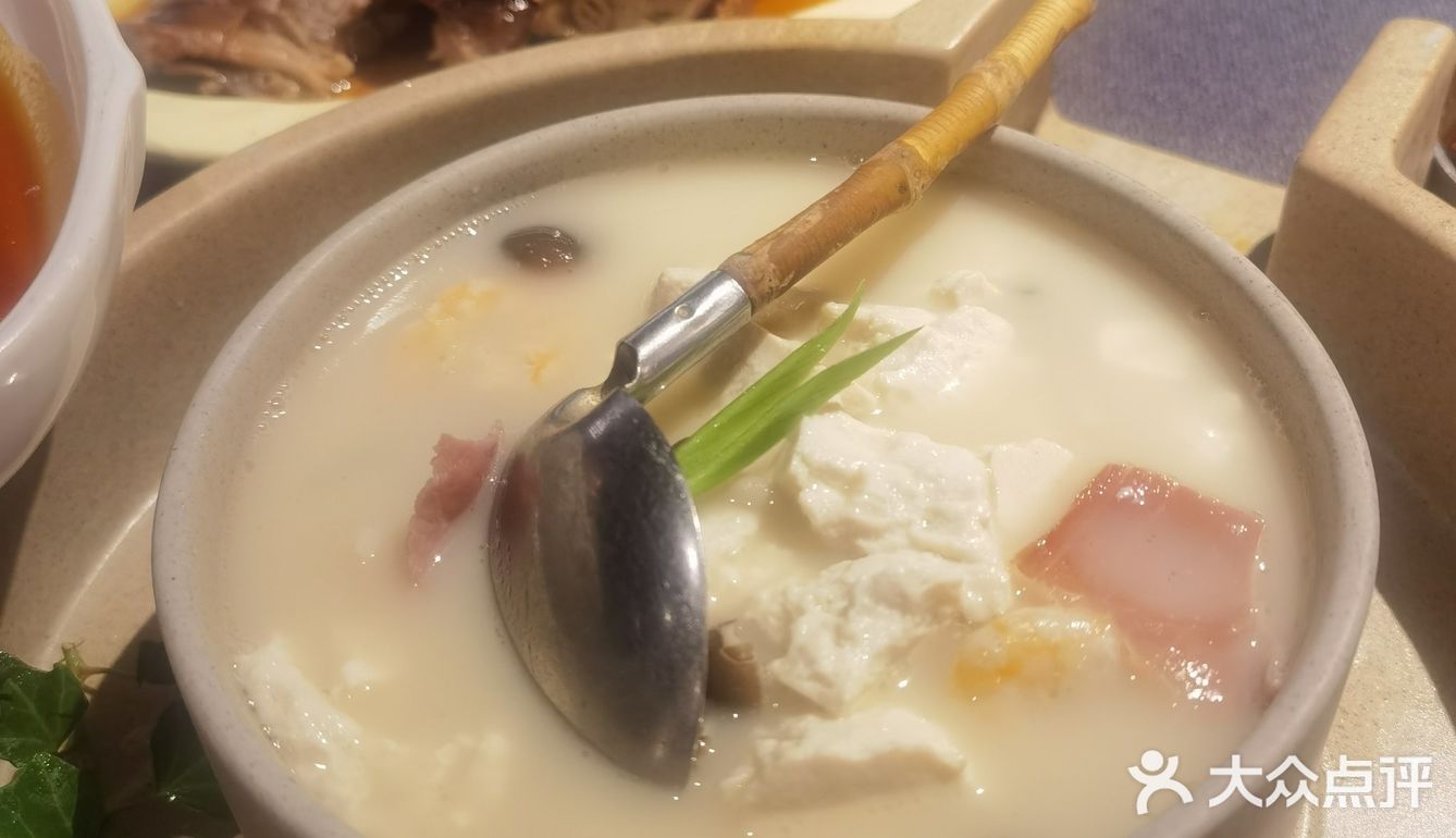超前卫的安徽菜