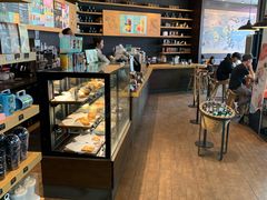 面包甜点陈列柜-星巴克臻选(沈阳万象城店)