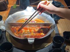 -湊湊火锅·茶憩(南京东路悦荟店)