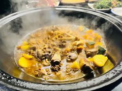 -小媳妇铁锅炖(安华街店)