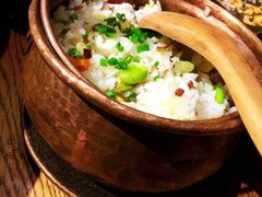 铜锅牛肝菌焖饭-一坐一忘云南菜(嘉里中心店)