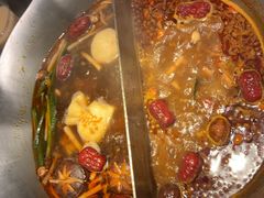 -湊湊火锅·茶憩(打浦桥日月光店)