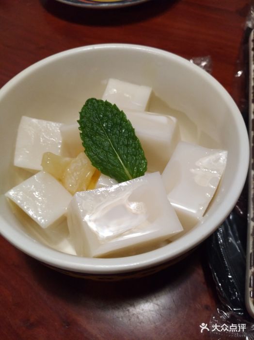 玛嘉烈(金融街店)杏仁糕图片